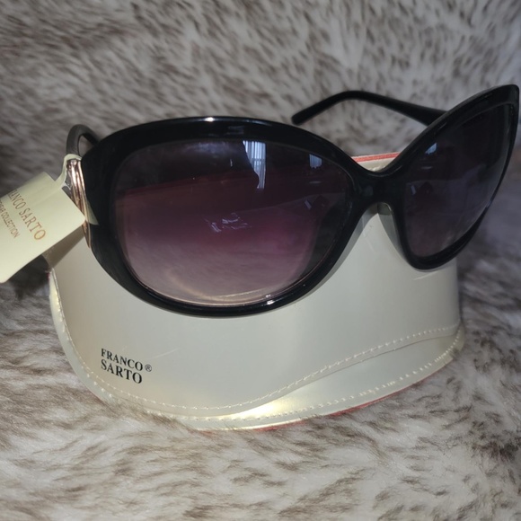 Franco Sarto sunglasses - Picture 1 of 3